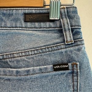 VOLCOM high rise jeans size 26
